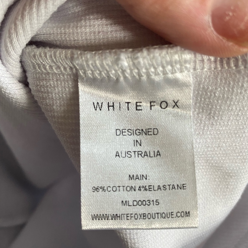 white fox logo Women's White Ribbed Tank Top cropped size xxs - Picture 5 of 5